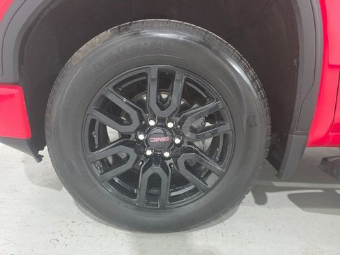 Used 2021 GMC Sierra 1500 Elevation w/ LPO, Elevation Black Package image 7