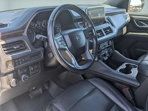Used 2021 Chevrolet Tahoe Z71 w/ Z71 Signature Package AWD/4WD image 11
