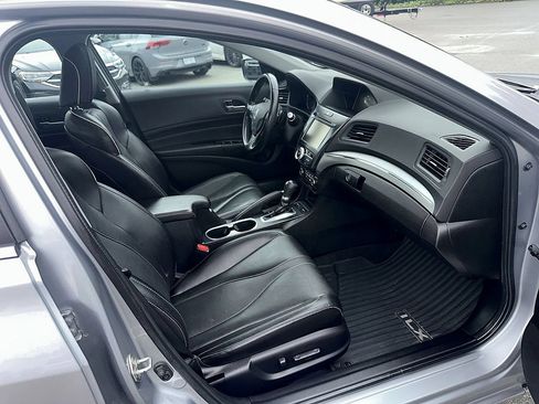Used 2019 Acura ILX FWD image 29