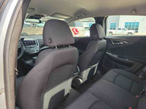 Used 2024 Chevrolet Malibu LT FWD image 16