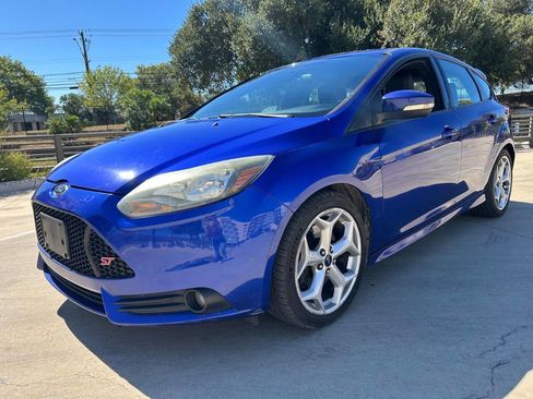 Used 2013 Ford Focus ST image 4