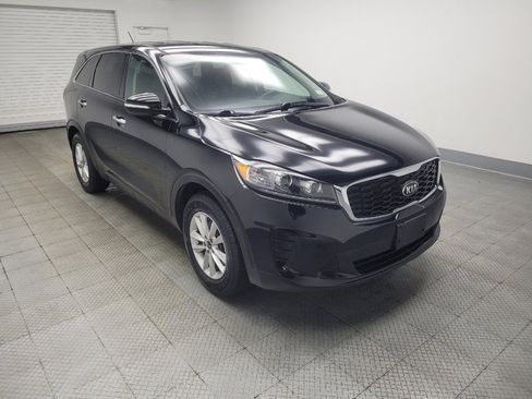 Used 2020 Kia Sorento L image 11