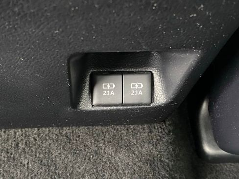 Used 2021 Toyota 4Runner SR5 image 25