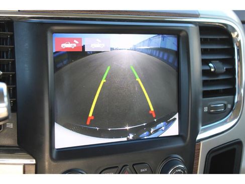 Used 2018 RAM 3500 Laramie image 24