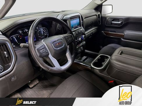 Used 2021 GMC Sierra 1500 Elevation w/ LPO, Elevation Black Package AWD/4WD image 9