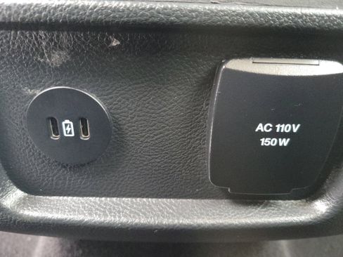 Used 2024 Ford Edge SEL w/ Convenience Package image 16