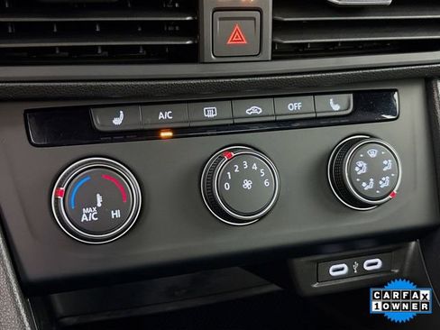 Certified 2024 Volkswagen Jetta Sport image 16