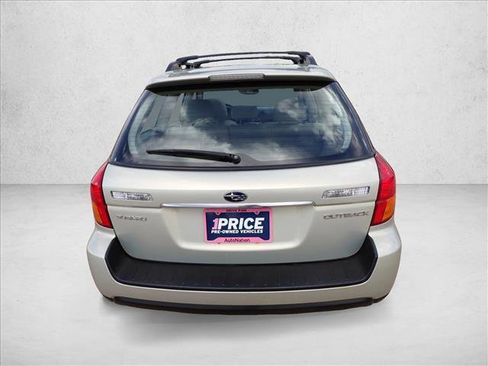 Used 2005 Subaru Outback 2.5i Limited AWD/4WD image 3