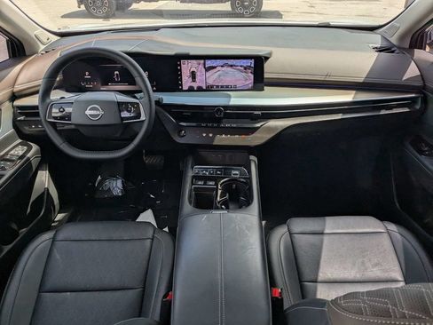 Used 2025 Nissan Murano Platinum w/ Cargo Package AWD/4WD image 14