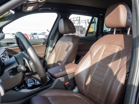 Used 2022 BMW X3 M40i image 17