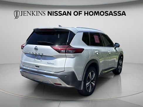 Certified 2021 Nissan Rogue Platinum FWD image 7
