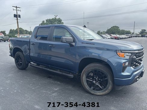 Used 2024 Chevrolet Silverado 1500 Custom AWD/4WD image 1