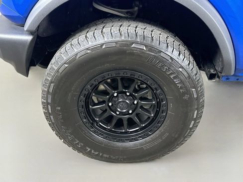 Used 2024 Ford Bronco Big Bend AWD/4WD image 8