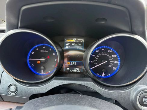 Used 2018 Subaru Outback 3.6R Limited AWD/4WD image 16