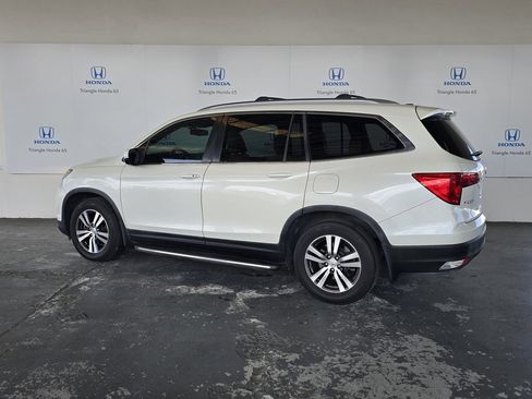 Used 2017 Honda Pilot EX-L image 4