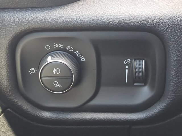 Used 2023 RAM 1500 Big Horn RWD image 26