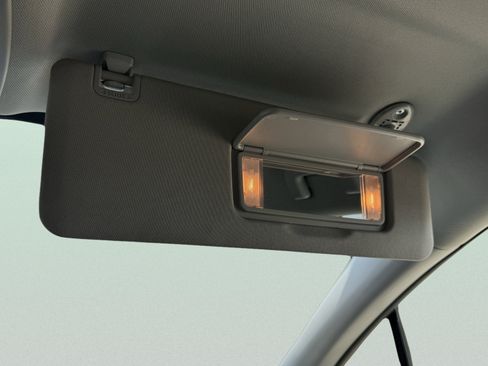 Used 2024 Toyota Sienna LE image 68