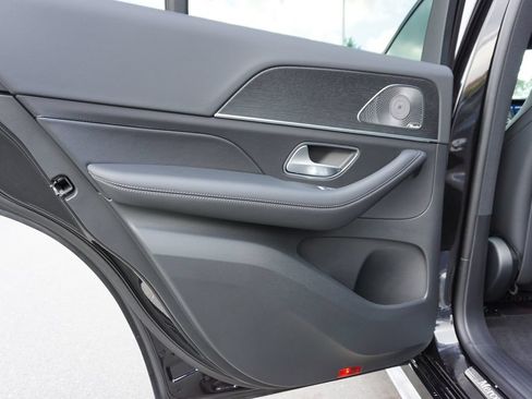 Certified 2026 Mercedes-Benz GLE 350 4MATIC image 48