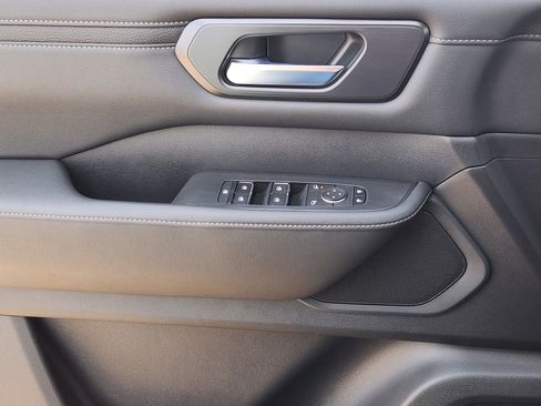 New 2026 Nissan Armada SV image 19