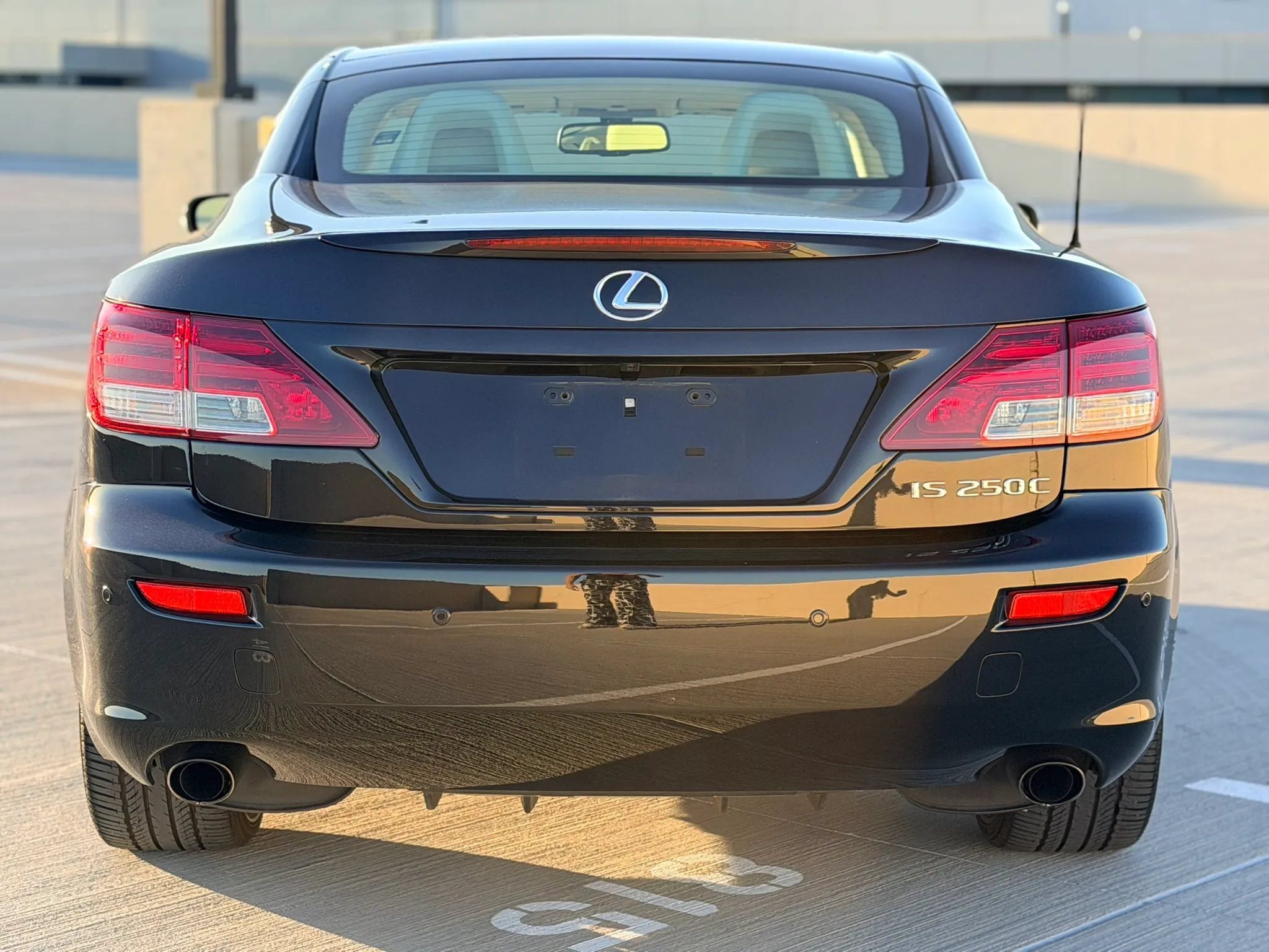 Used 2013 Lexus IS 250C RWD image 12