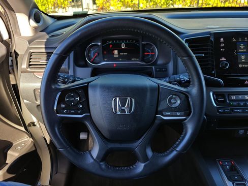 Used 2022 Honda Pilot EX-L image 30