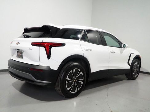 Used 2024 Chevrolet Blazer EV LT AWD/4WD image 5