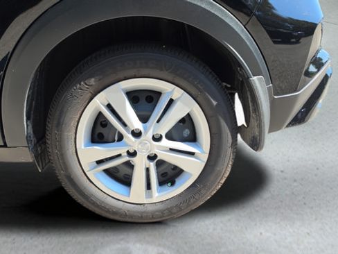 Certified 2025 Nissan Kicks Play S FWD image 21