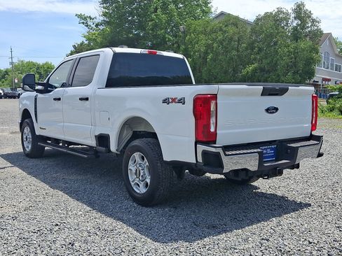 Certified 2025 Ford F250 XLT AWD/4WD image 5