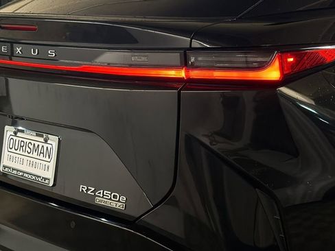 Certified 2023 Lexus RZ 450e Premium w/ Accessory Package (Z1) image 6