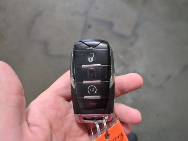 Used 2024 RAM 1500 Laramie AWD/4WD image 34