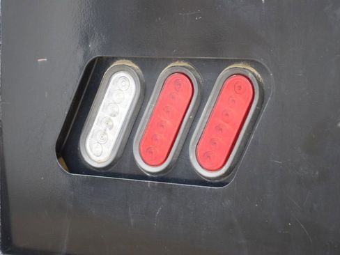 Used 2025 GMC Sierra 3500 Pro w/ Convenience Package image 14