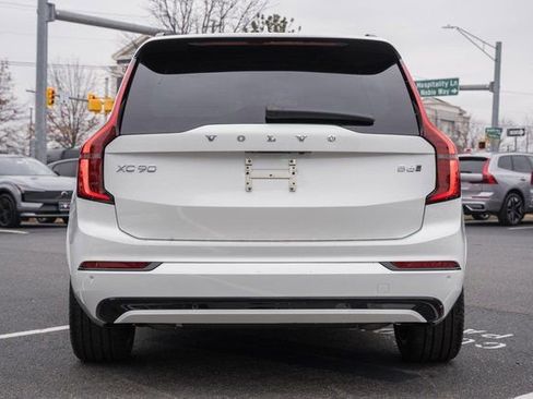 New 2026 Volvo XC90 B6 Ultra w/ Lounge Package image 5