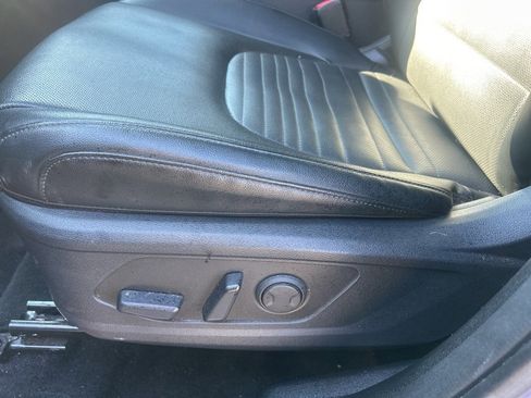 Certified 2023 Kia Sportage SX image 14