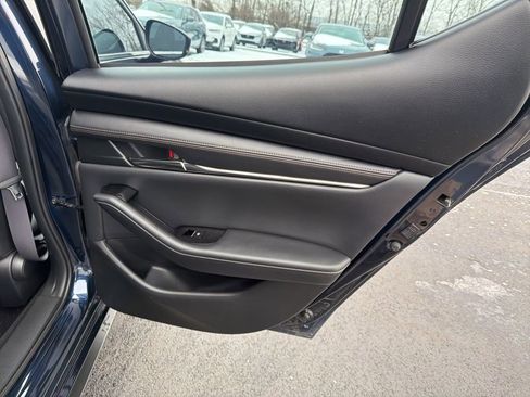 Used 2019 MAZDA MAZDA3 Base image 22