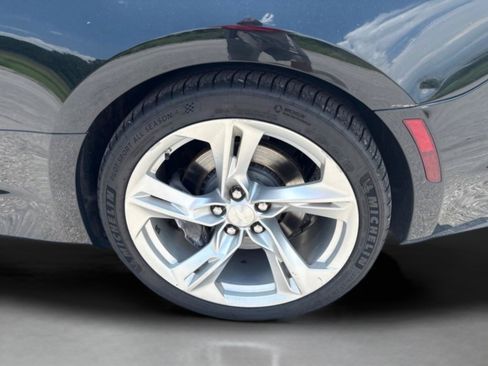 Used 2019 Chevrolet Camaro SS RWD image 33
