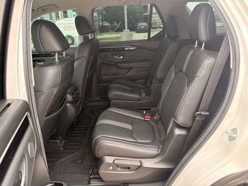 Certified 2025 Honda Pilot EX-L image 26