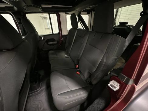 Used 2021 Jeep Wrangler Unlimited Sport AWD/4WD image 14