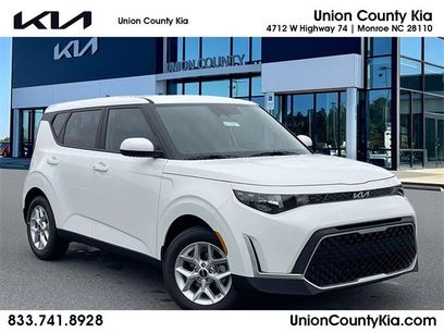 New 2025 Kia Soul S
