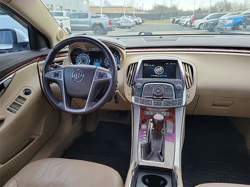Used 2013 Buick LaCrosse Leather w/ Driver Confidence Package image 9