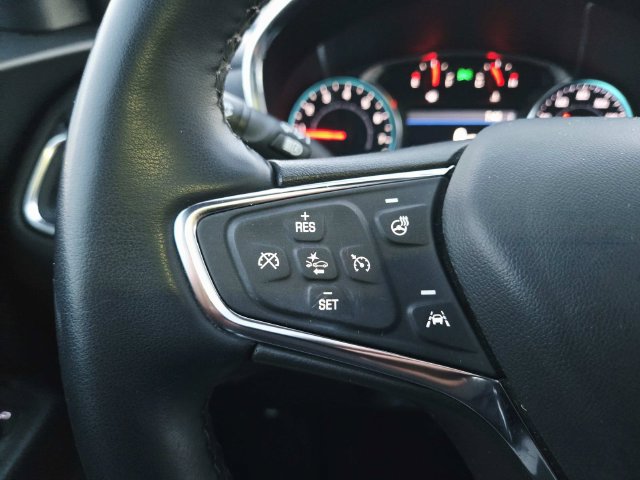 Used 2024 Chevrolet Equinox LT FWD image 17