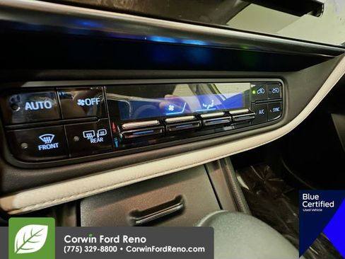 Used 2017 Toyota Corolla iM image 18