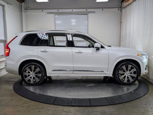 Used 2024 Volvo XC90 T8 Plus w/ Protection Package Premier image 9