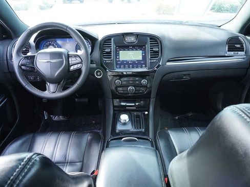 Used 2023 Chrysler 300 S image 11