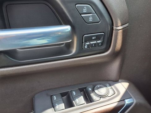 Used 2021 GMC Sierra 1500 SLT AWD/4WD image 24