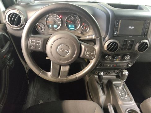 Used 2016 Jeep Wrangler Unlimited Sport w/ Quick Order Package 24S AWD/4WD image 22