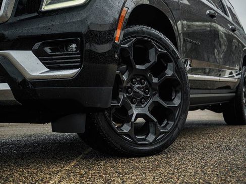 New 2026 GMC Yukon XL Denali AWD/4WD image 6
