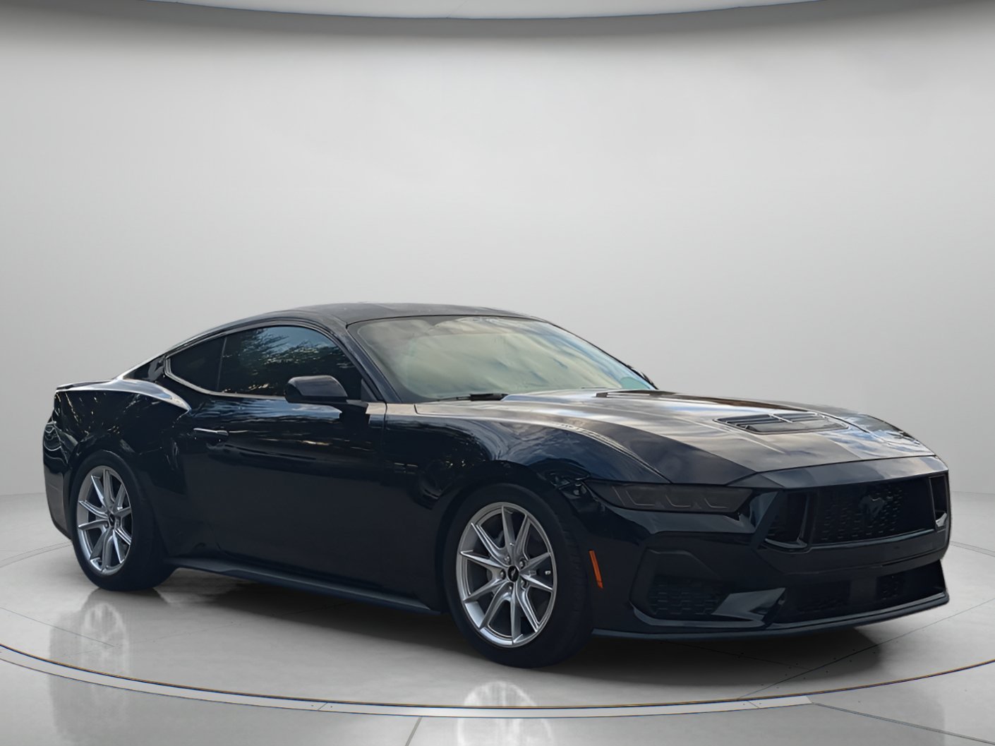 Used 2025 Ford Mustang GT RWD image 38