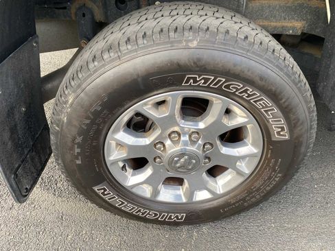 Used 2020 RAM 2500 Laramie image 52