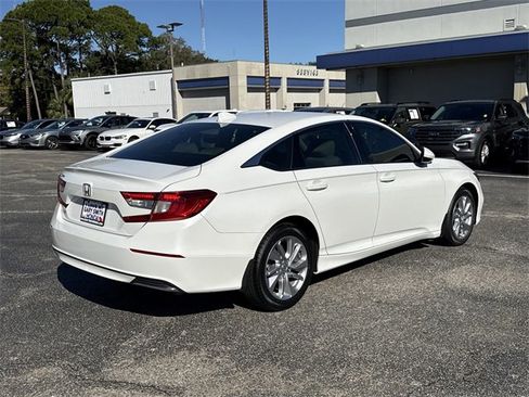 Certified 2020 Honda Accord LX image 5