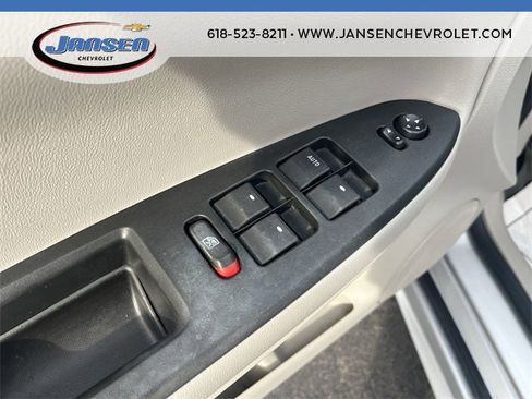 Used 2012 Chevrolet Impala LT w/ LT Sunroof Package image 22